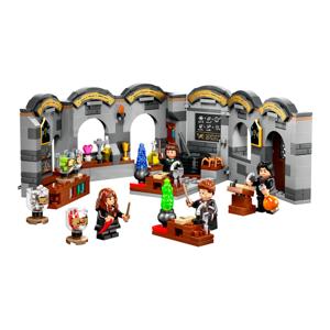 Картинка товара Конструктор LEGO HARRY POTTER «Замок Хогвартс: Урок зельеварения»